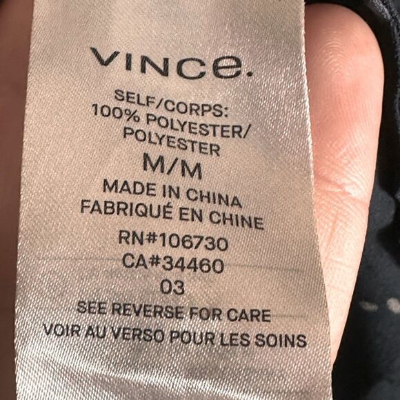 Vince Sprig Floral Print Popover Long Sleeve Blouse Size Medium 📦 - Picture 8 of 11